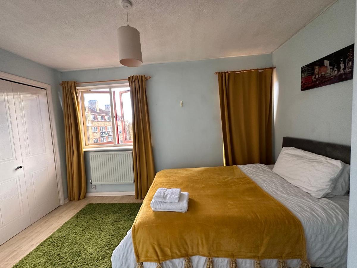 Cozy Private Room For Single Use Londres Exterior foto
